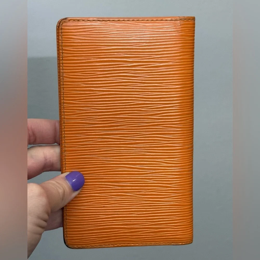 Louis Vuitton orange epi leather long wallet/checkbook holder - Picture 2 of 13